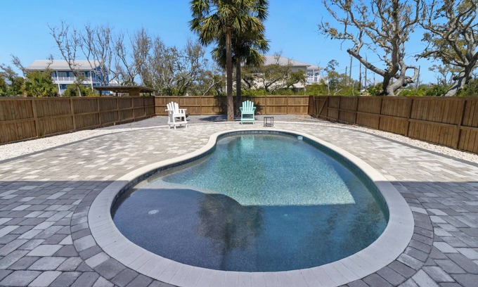 Port St. Joe House | Sunset Beach House sleeps 6, steps from beach! Private pool w/option to heat!