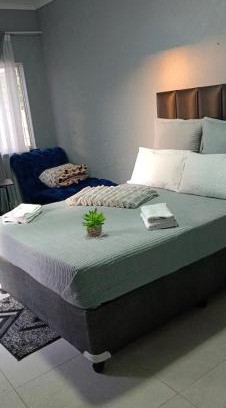 Greater Johannesburg Metropolitan Area House | Sunset Guest House