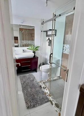 Orange Bay House | Sunset Serenity 2BR Oceanview Beach & Pool Access