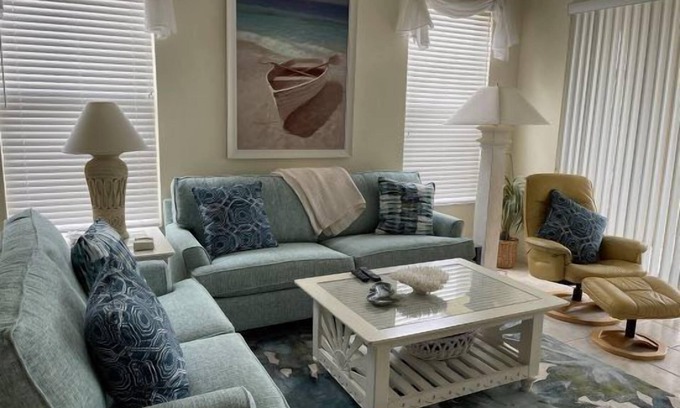 Tropical Cove Villa | Sunset Serenity Villa at Lexington CC Lake Village