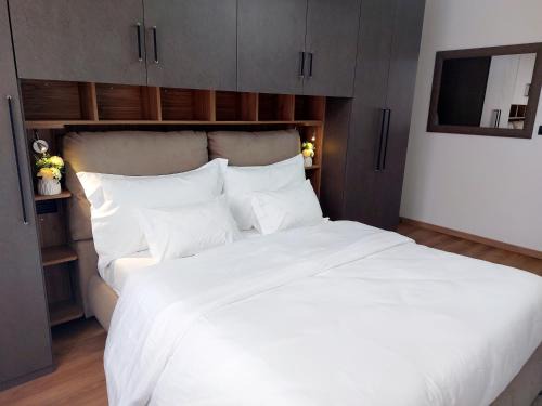 Madonna di Tirano Apartment | SUNSHINE- 2 minutes walk to Bernina Express