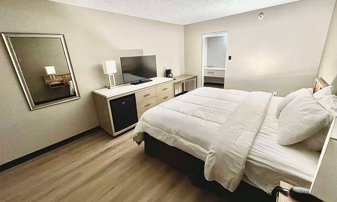 Blythe Hotel | Super 8 by Wyndham Blythe