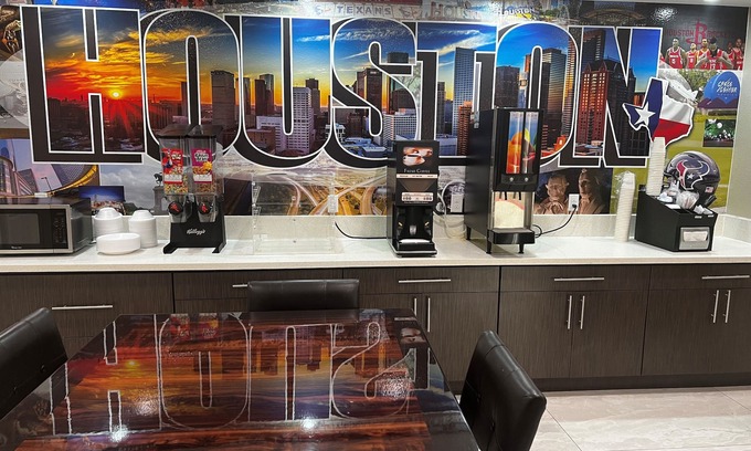 Barker Hotel | Super 8 by Wyndham Houston Northwest Cypress