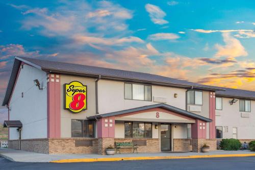 Winnemucca Hotel | Super 8 by Wyndham Winnemucca NV