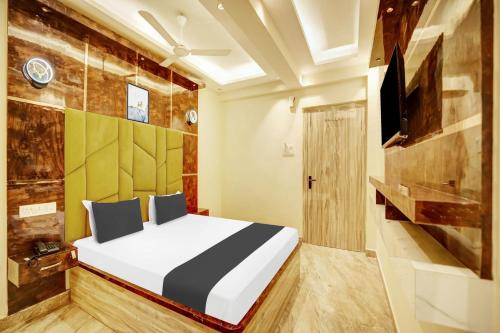 Dhanbad Hotel | Super Collection O DIVIRA INN