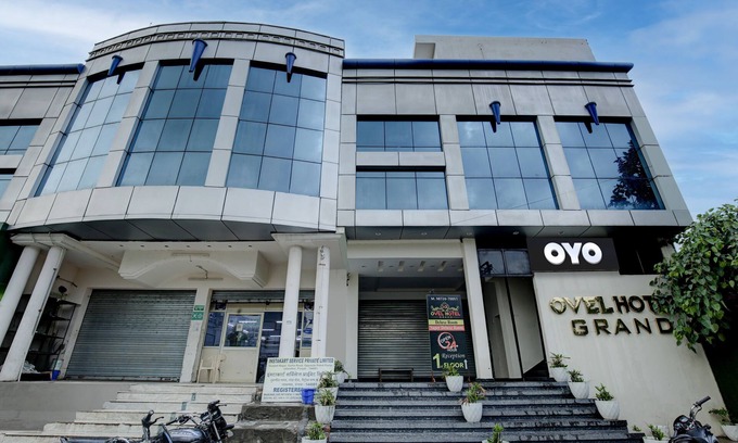 Jalandhar Hotel | Super Collection O Ovel Hotel Grand