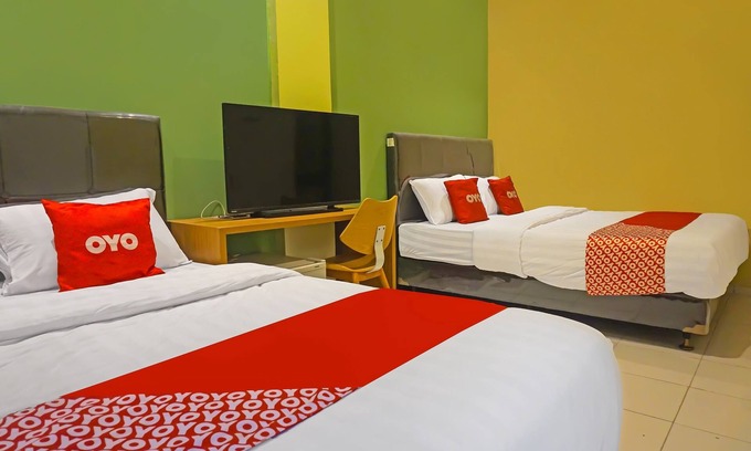 Cikokol Hotel | Super OYO 92271 Orienchi 3