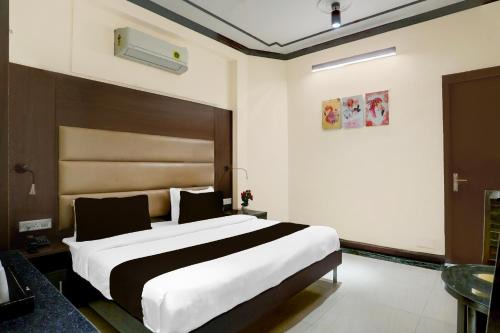 Sushant Lok Hotel | Super Townhouse Sushant Lok Phase 1 Formerly Hotel Neven