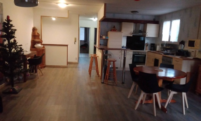 Barriere de Paris Apartment | Superb and spacious T3 of 85 square meters (metro la Vache line B)