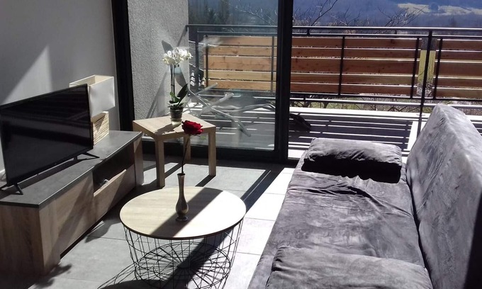 Leychert House | Superb entirely new housing