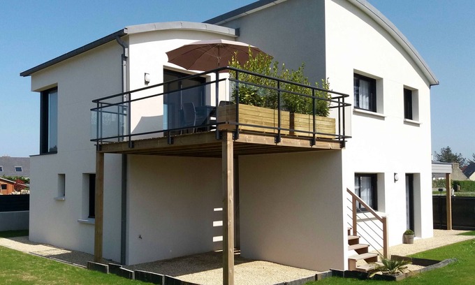 Pleumeur-Bodou House | Superb recent house classified * sea view-50m from the sea - Landrellec/Trégastel