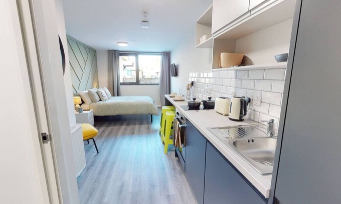 Middlesbrough Apartment | Superb Studio Apartment - 005