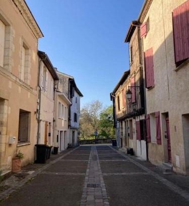 Marmande Apartment | Superbe T3 dans le quartier historique de Marmande
