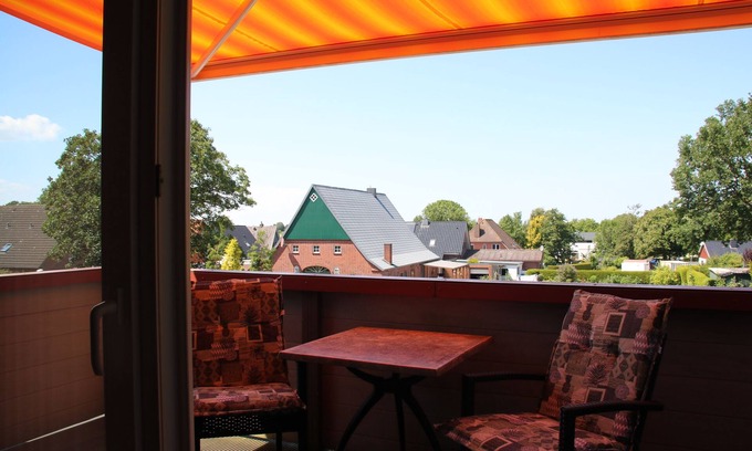 Wremen Condo | Superior maisonette with balcony and air conditioning in the North Sea resort of Wremen