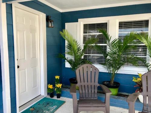 Bel Air Apartment | Surf Shack - Steps to the beach, lush fenced backyard by Beach Haven Vacation Rentals