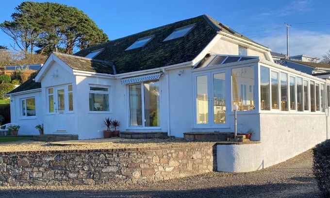 Woolacombe Apartment | Surf View