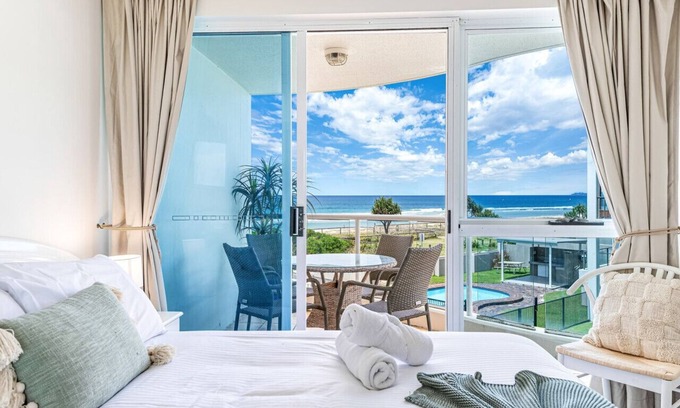 Palm Beach Apartment | Surf Watch Palm Beach