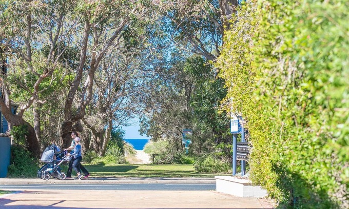 Mollymook Beach Apartment | Surfrider 3 - The ultimate location on the waters edge of Mollymook Beach