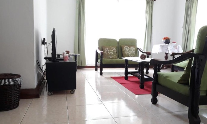 Beau Vallon House | Susara's Resident