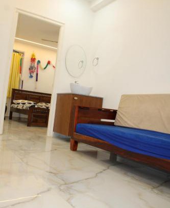 Tirupati Apartment | svhotel