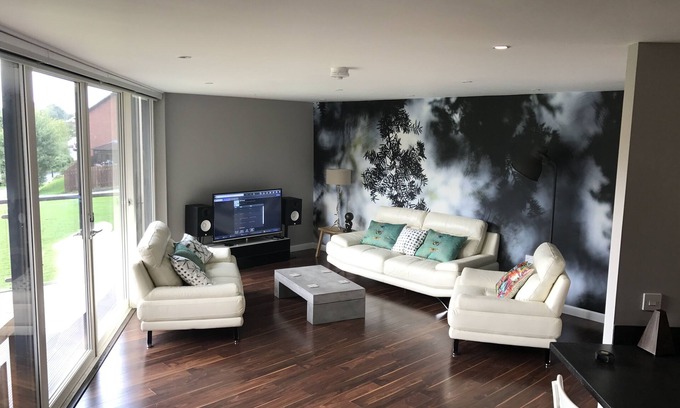 Blackburn Apartment | Swanston Cinema Apartment