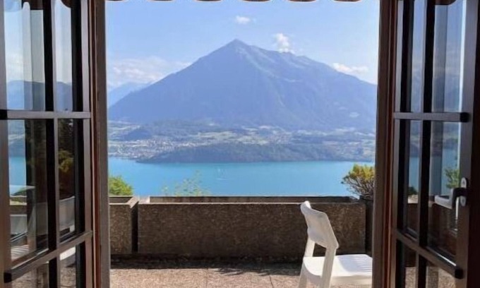 Goldiwil Apartment | Sweet Retreat w/Dreamy Lakeviews
