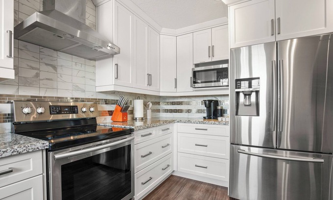 Sylvan Lake House | Sylvan Lake Carriage House ~ Sleeps 4 adults and 2 children ~ Private Patio