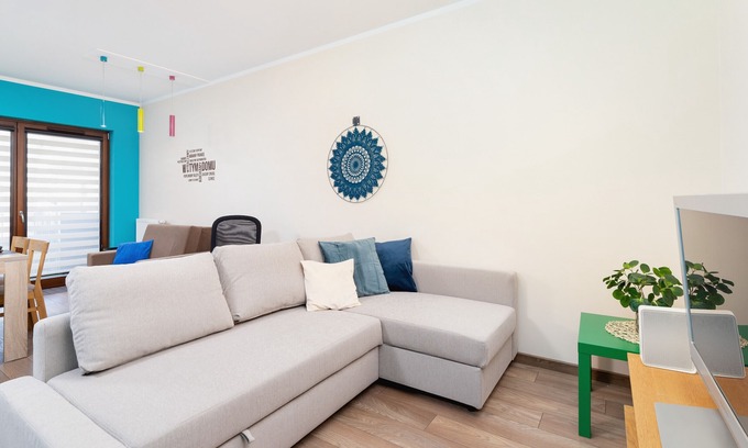 Krakow Apartment | Szafrana 5C/66, 1 bedroom, Parking, Air Conditioning