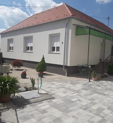 Hegyko House | Szalay Vendégház
