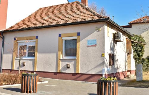 Morahalom House | Tömörkény utcai vendégház
