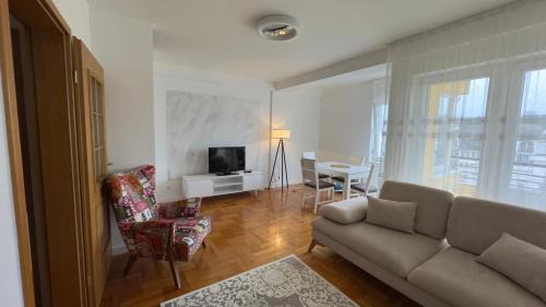 Pejë Apartment | T&L Spot