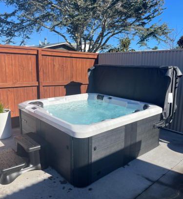 Papamoa Beach House | T Two Salty Shack - right across from the beach!