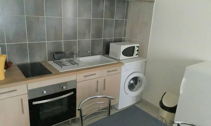 Montelimar Apartment | T2 CENTER TOWN OF MONTELIMAR IN DROME PROVENCALE