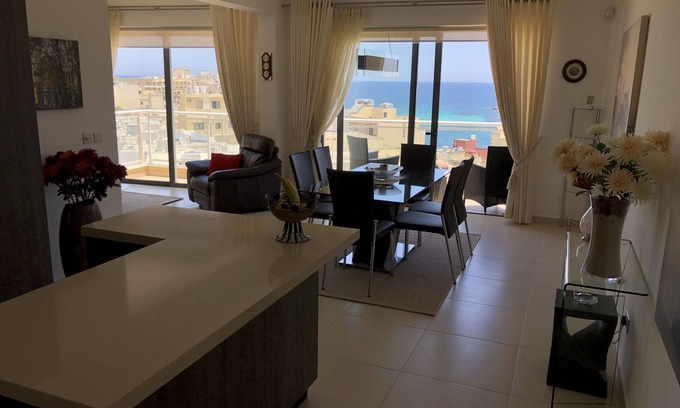 Marsaskala Apartment | Ta Monita Marsascala Luxurious 2 Bed/2 bath Sea view apartm with Pool access*