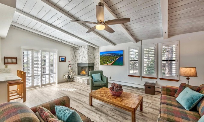 Zephyr Cove Condo | Tahoe gem! Spacious Lake Village condo close to beaches & ski area!