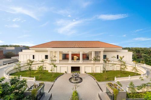 New Town Hotel | Taj Taal Kutir