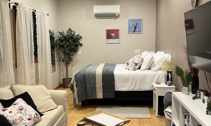 Dupont Apartment | Take it easy at this unique country getaway.nn