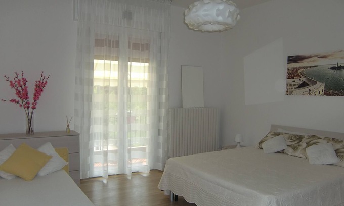 Mestre Apartment | Take It Easy Holiday rent House