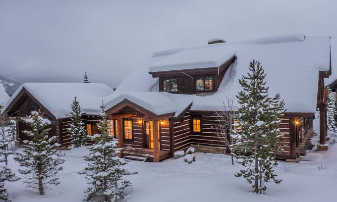 Spanish Peaks House | Tanager Cabin in Spanish Peaks