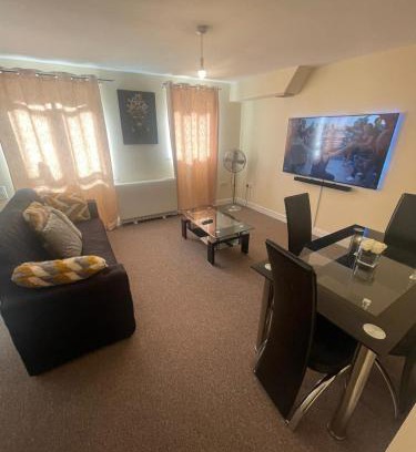 Camberwell Green Apartment | TANGO APARTMENTs