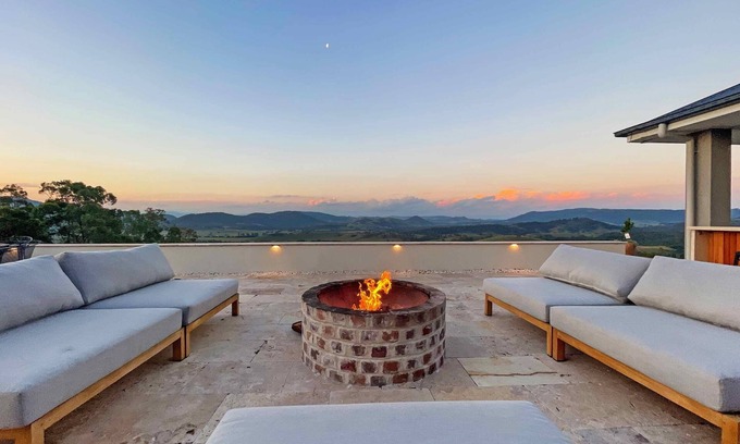 Glendon Brook House | Tangory Rise - The most amazing view!