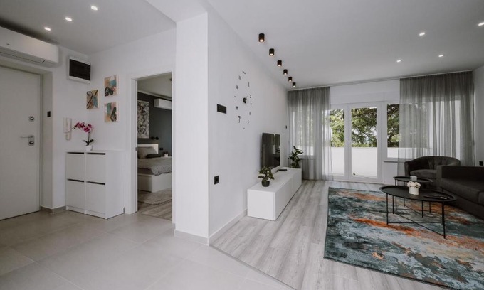 Rijeka Apartment | Tara