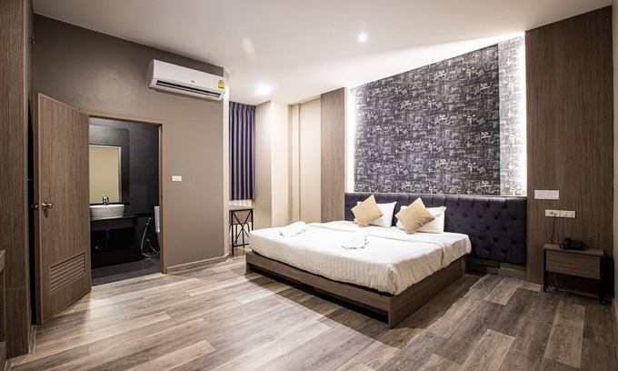 Rangsit Hotel | Tara Park Resotel