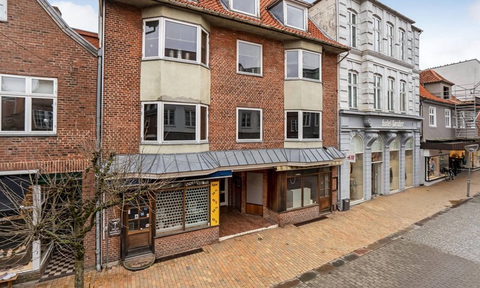 Tonder Apartment | Tasteful vacation apartment in the center of Tønder.