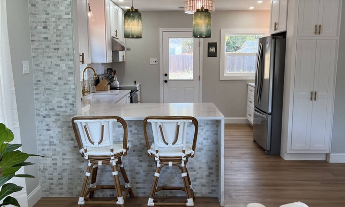 Fort Worth House | TCU Game Day Base: 1.2mi - Ping Pong + Fire Pit