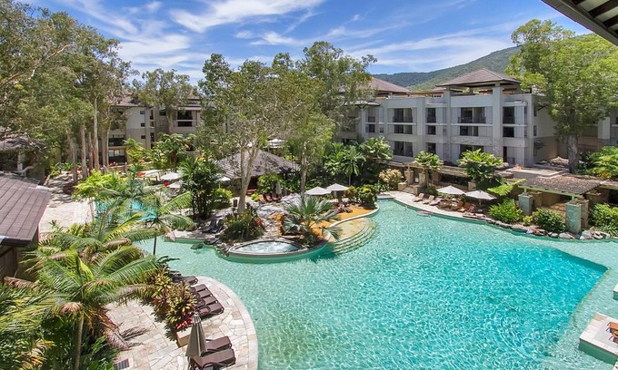 Palm Cove Apartment | Temple 2 Bedroom Penthouse