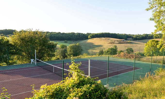 Juignac Cottage | Tennis court and pool, and amazing views.