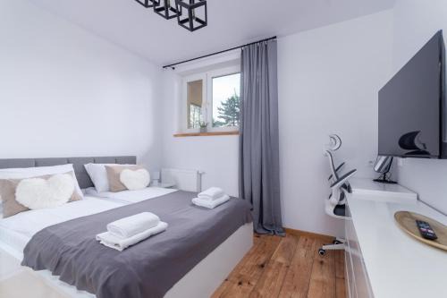 Cieplice Apartment | Termy Cieplice Apartment by BookingHost