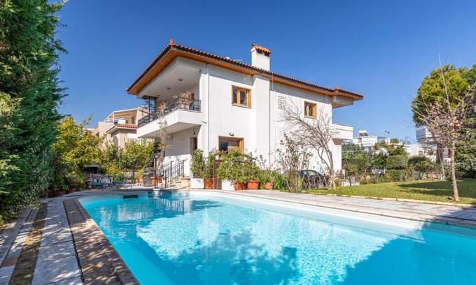 Alimos Apartment | Terpsichore