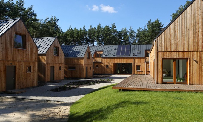 Osjakow Cottage | 'Terra' cottage in Small Family Friendly Resort in Forest upon Warta River